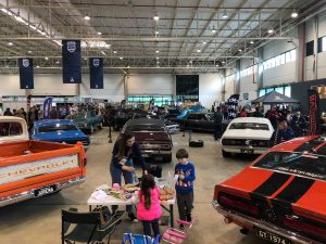 Curitiba recebe feira automotiva Old & low Car, de quinta a domingo